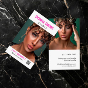 Magenta Name Model Schauspielerin Singer Headshot  Visitenkarte