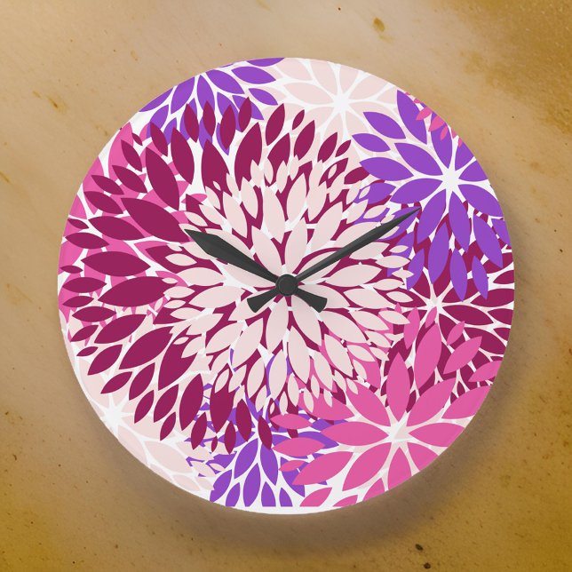 Magenta Peach Burgundy und Lila stilisierte Dahlia Große Wanduhr (Von Creator hochgeladen)