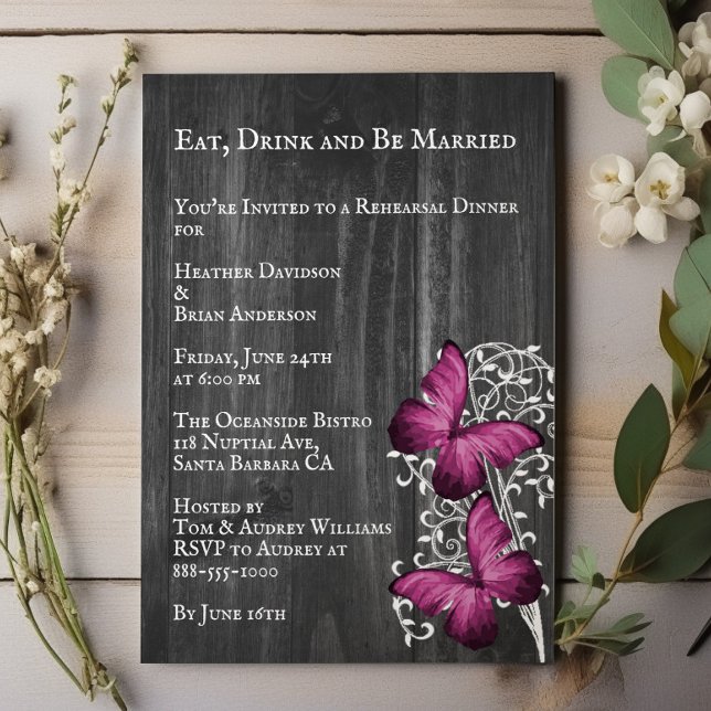 Magenta Rustic Butterfly Hochzeit Probe Dinner Einladung (Magenta Rustic Butterfly Wedding Rehearsal Dinner Invitation)
