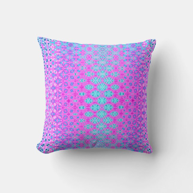 Magenta, Sky Blue und Navy Geometric Kissen (Vorderseite)