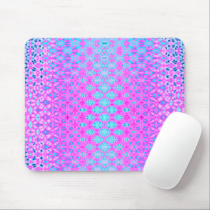 Magenta, Sky Blue und Navy Geometric Mousepad