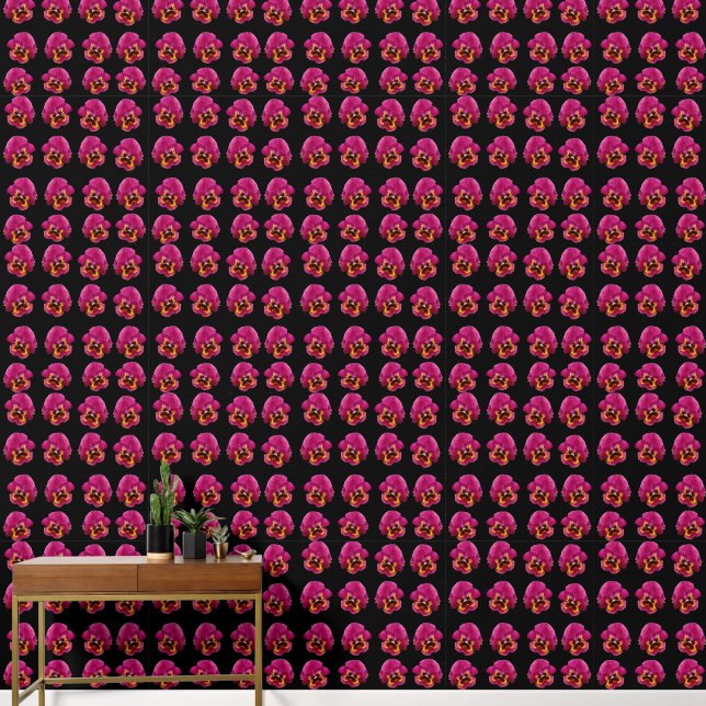 Magenta-Stiefmütterchen auf Schwarz, Tapete (Korridor)