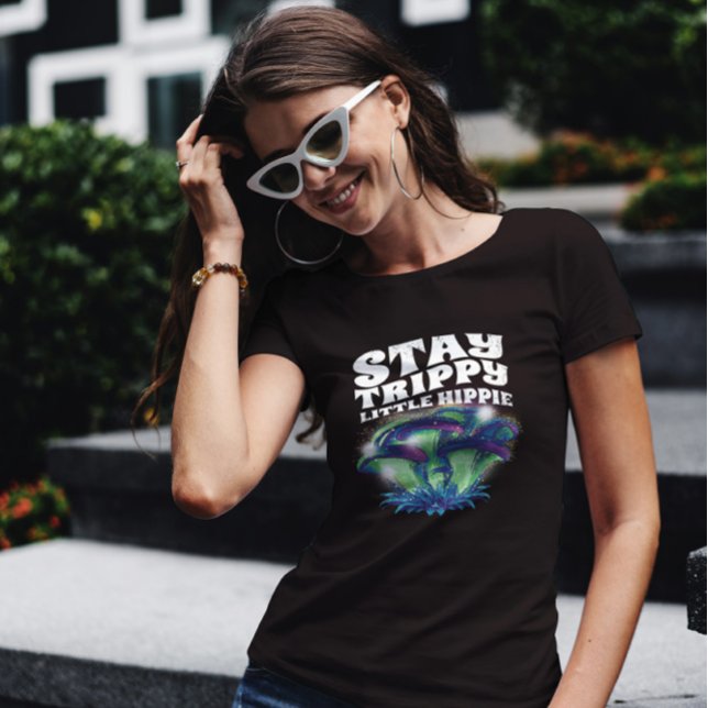 Magic Mushrooms Fantasy T-Shirt (Von Creator hochgeladen)