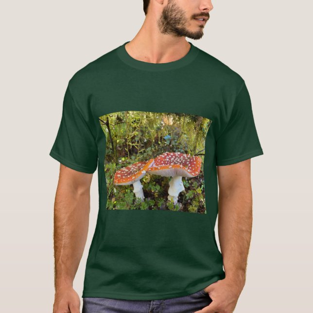 Magic Mushrooms T-Shirt (Vorderseite)