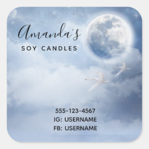 Magical Blue Sky mit flatterndem Swans Business Quadratischer Aufkleber