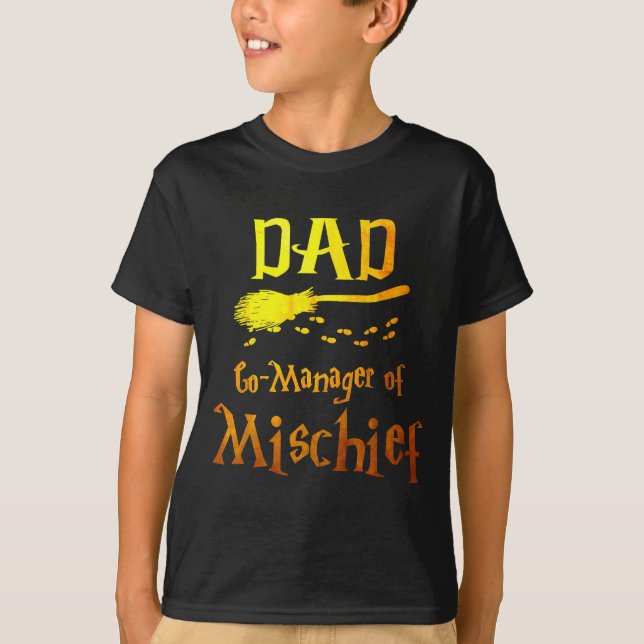 Magical Dad, Manager Of Mischief Birthday Family M T-Shirt (Vorderseite)