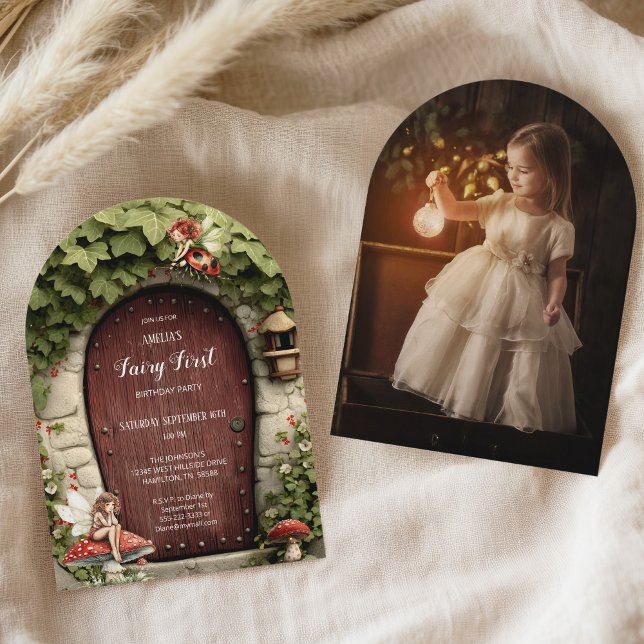 Magical Fairy First Birthday Photo Birthday Einladung (Magical Fairy First Birthday Photo Birthday Invitation Front and Back with Custom Photo)