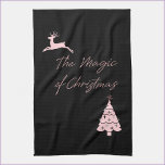 Magie der Weihnachtsreinheit und des Baumes Geschirrtuch<br><div class="desc">Modernes Schwarz-Rosa-Design mit Skript-Schriftart ein Rentier und Baum.</div>
