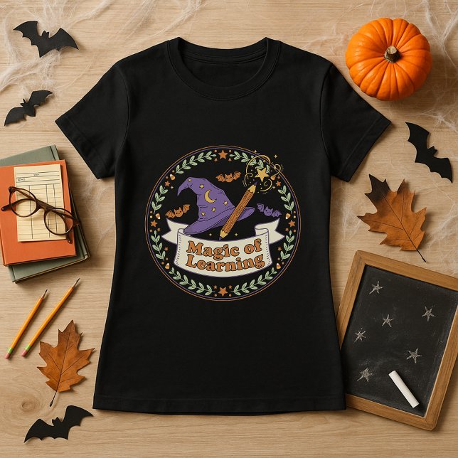 Magie des Lernens Halloween-Assistent T-Shirt (Von Creator hochgeladen)