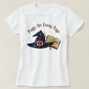 Magie ist auf jeder Seite T-Shirt