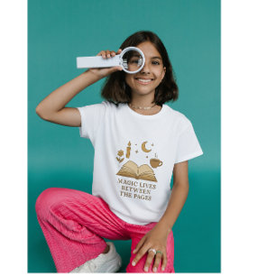 Magie lebt zwischen den Seiten Vintage Buchliebh T-Shirt