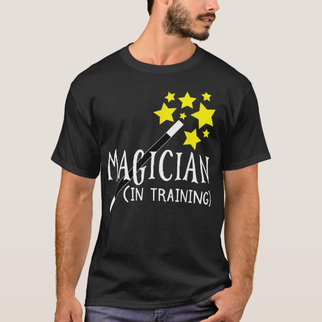 Magier in Ausbildung T-Shirt (Vorderseite)