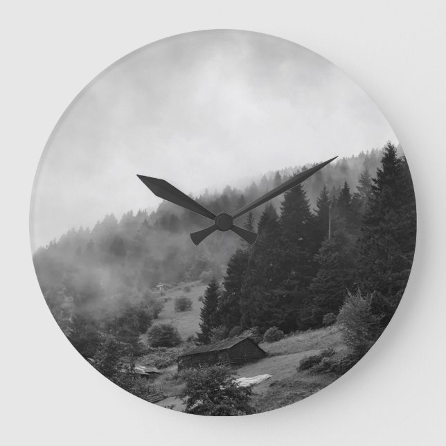 Magische, coole Natur im Nebel Große Wanduhr (Vorderseite)