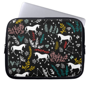 Magische Einhörner und Stern-Konstellationen Laptopschutzhülle