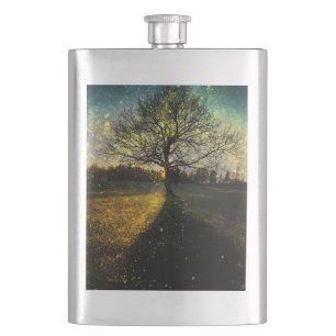 Magische Glühwürmchen, traumhafte Landschaft Flachmann