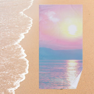 Magische Landschaft in rosa Sonnenuntergang Strandtuch