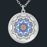 *~* magische Mandala-Kehle Chakra Versilberte Kette<br><div class="desc">Wie ein geistiger Energieheiler des beruflichen Abstandes seit 2001, ich gelernt haben, sich entwickelt und verwendet dem Power der heilenden Absicht der Energie. Mein ganzer SCHMUCK MIT ABSICHT (R) trägt die heilende Energie der positiven Äusserung. Diese Energie-Mandalahalskette des Sterlingsilbers heilende ist bereit, Ihre eigene persönliche Absicht zu empfangen. Wenn diese...</div>
