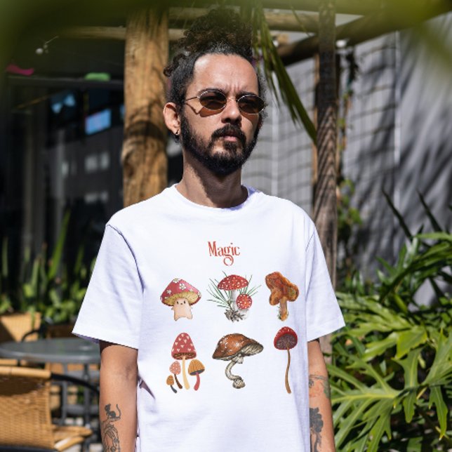 Magische Pilze Yoga Meditation Camping Kunstpilze T-Shirt (Von Creator hochgeladen)