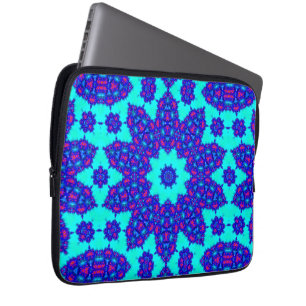 Magischer blauer Kaleidoskop blühte Laptopschutzhülle
