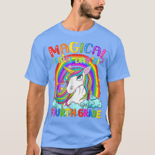 Magischer erster Tag der vierten Klasse Einhorn zu T-Shirt