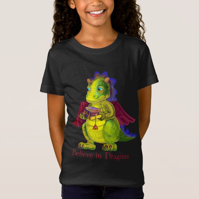 Magischer fantastischer Drache T-Shirt (Vorderseite)