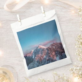 Magischer Himmel über dem Berg Storžič, Slowenien Geschenktütchen