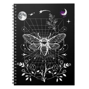 Magischer Mond und Moth Notizblock