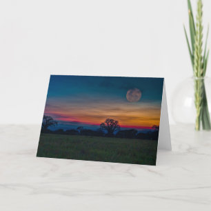 Magischer Moonrise über Baobab-Bäumen Feiertagskarte