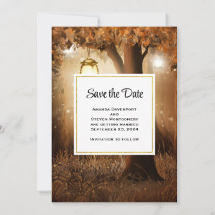 Magischer Wald mit frischen Lichtern Hochzeit Save The Date