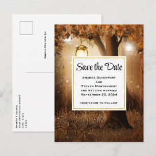 Magischer Wald mit Lichtern Save the Date Einladungspostkarte