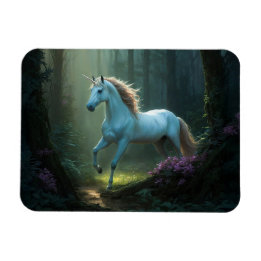 Magisches Einhorn im verzauberten Wald Magnet