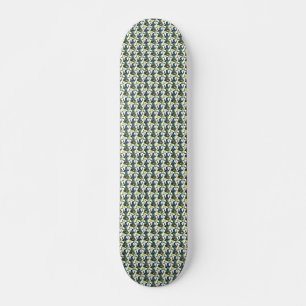 Magisches Halloween-Drachendesign Skateboard