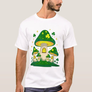 Magisches Pilzdorf mit Leuchteffekt T-Shirt