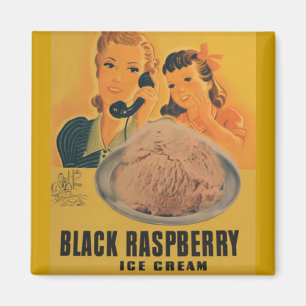 Magnet mit Werbung für schwarze Himbeereiscreme
