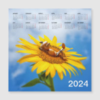 Magnetkalender 2024 auf dem Kühlschrank