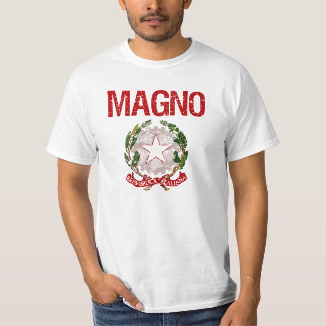 Magno Italiener-Familienname T-Shirt (Vorderseite)