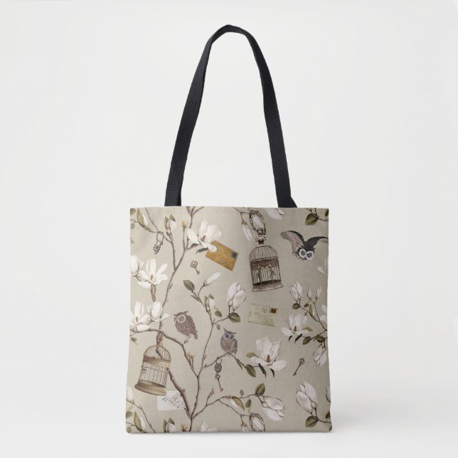 Magnolia Grove with Owls in Ecru Beige (Vorderseite)
