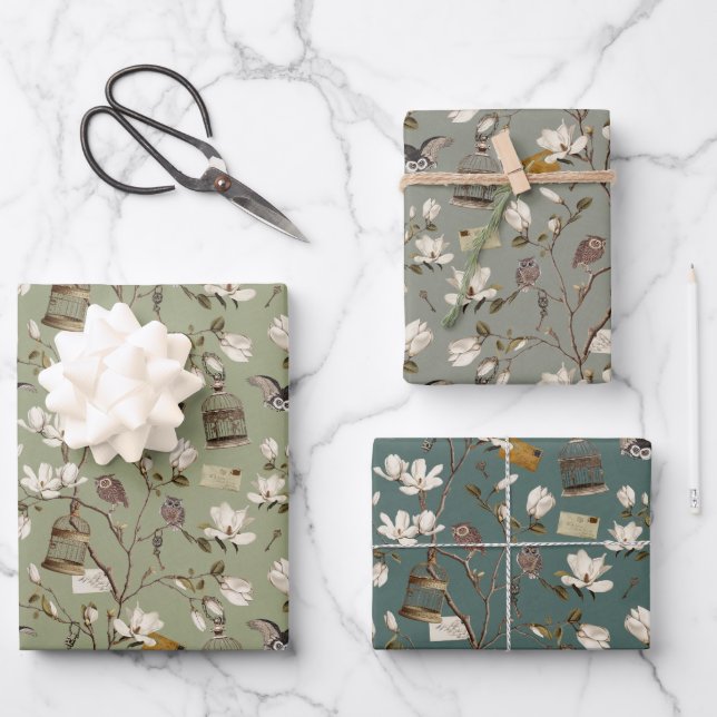 Magnolia Grove with Owls in Pastel Greens Geschenkpapier Set (Vorderseite)
