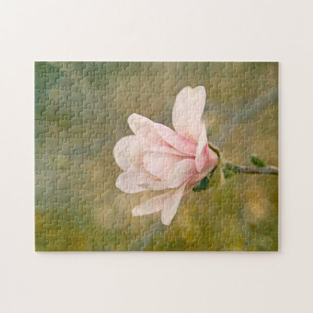 Magnolia Queen Puzzle (Horizontal)