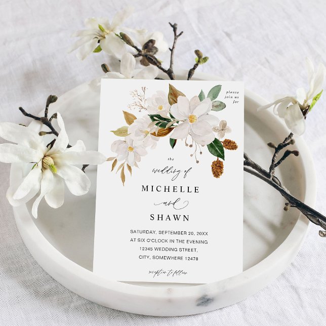 Magnolia White Floral Wedding Einladung (Von Creator hochgeladen)