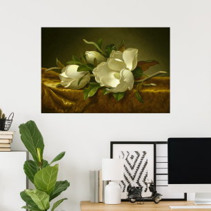 Magnolien auf goldfarbenem Samttuch von MJ Heade Poster