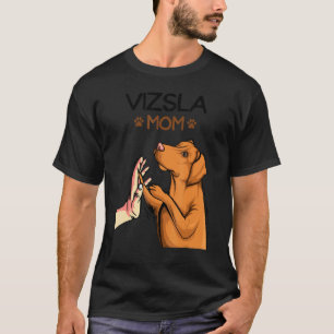 Magyar Vizsla Mama Dog Mama Women T-Shirt