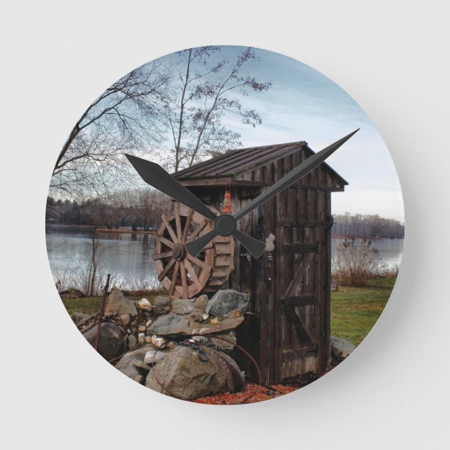 Mahlen über das alte Nebengebäude Runde Wanduhr (Vorderseite)