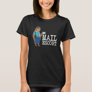 Mail-Escort als Sloth Postal-Mitarbeiter T-Shirt