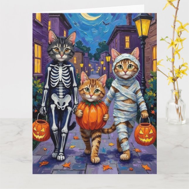Maine Coon Cats Trick-or-Treating zu Halloween Karte (Gelbe Blume)