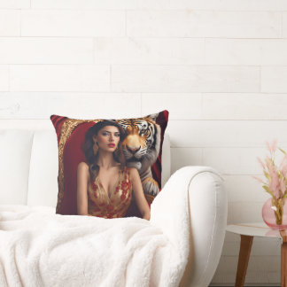 Majestätige Frau mit Tiger/Luxus-Fantasy-Kunst Kissen