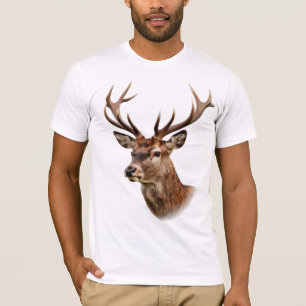 Majestätiges Hirschporträt mit großen Geweihen T-Shirt