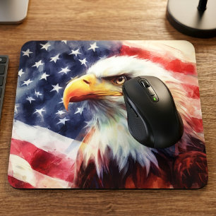 Majestätiges Weißkopfseeadler-Porträt mit amerikan Mousepad