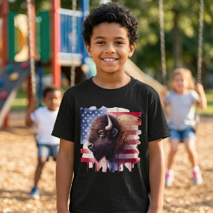 Majestätische amerikanische Bisons und patriotisch T-Shirt