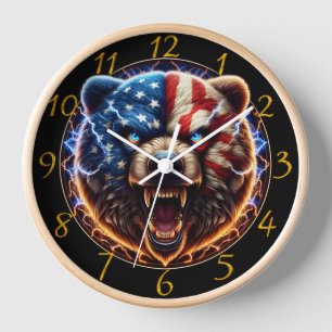 Majestätischer Bär, der stolz die amerikanische Fl Uhr